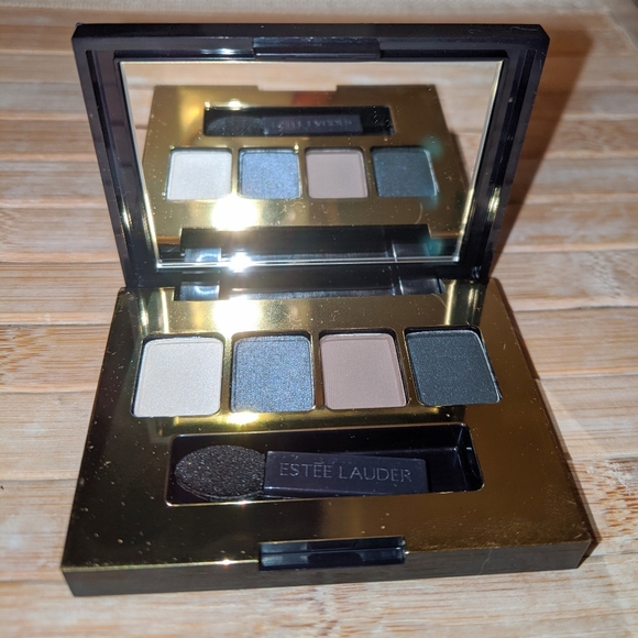 High End Makeup Bundle - Picture 3 of 5